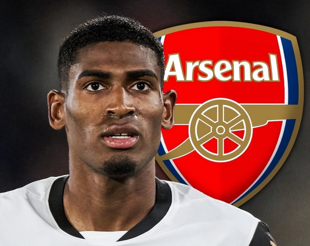 阿森纳训练开放日；清晨绝杀压哨引欢呼；意大利杯在即；训练强度明显提升(欧文绝杀阿森纳)