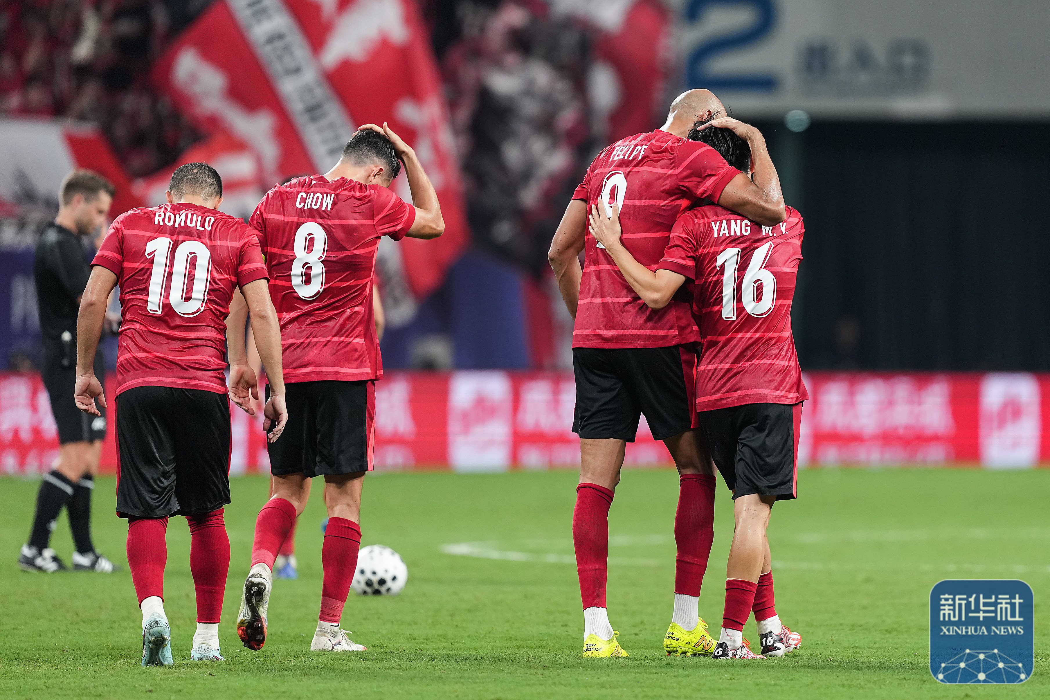 九游电脑版-曼联迎足总杯关键赛，赛前再遭质疑，目标明确，细节决定成败(曼联足总杯比赛)